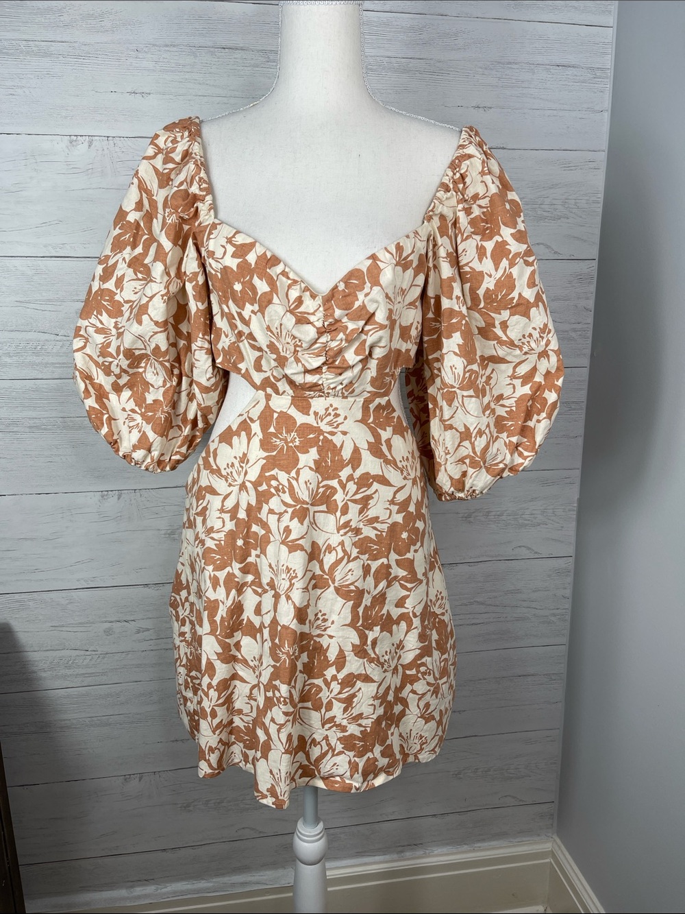 Lovers + Friends Cream & Tan Floral Puff-Sleeve Mini Dress